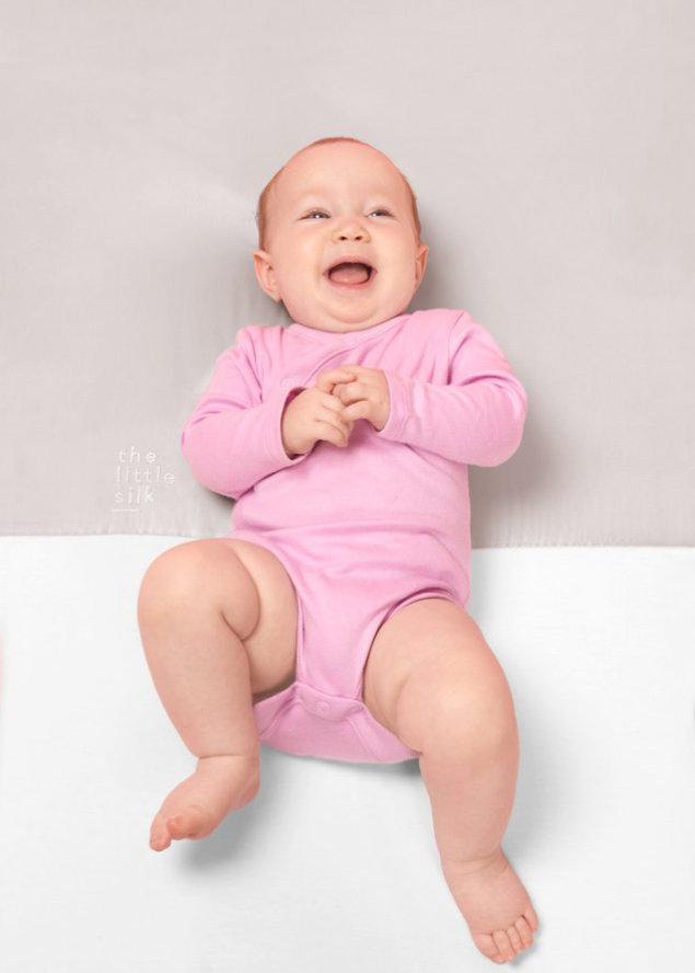 Cot Bed Fitted Silk Sheet Suitable For Eczema Prone Skin The